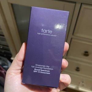 ✨Tarte Amazonian Clay Full Coverage Foundation✨